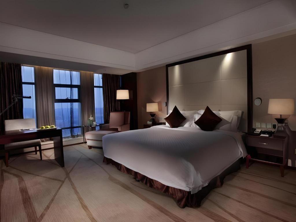 White Swan Hotel Changsha Buitenkant foto