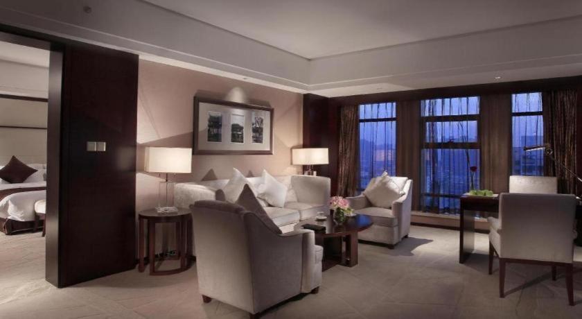 White Swan Hotel Changsha Buitenkant foto